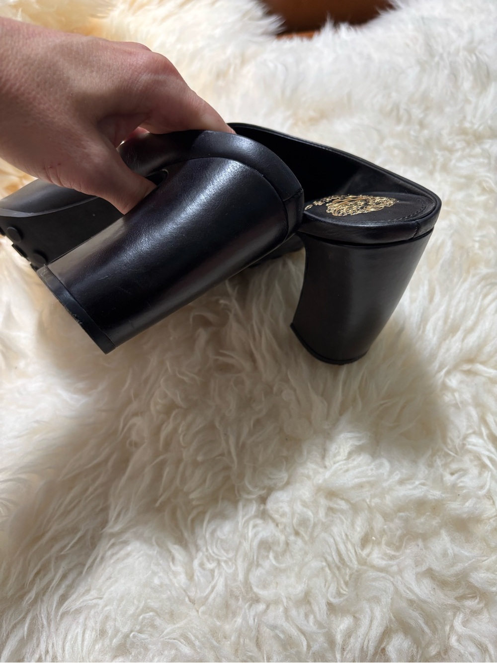 Vince Camuto Black Leather Open-Toe Slide Mules - Picture 4 of 6
